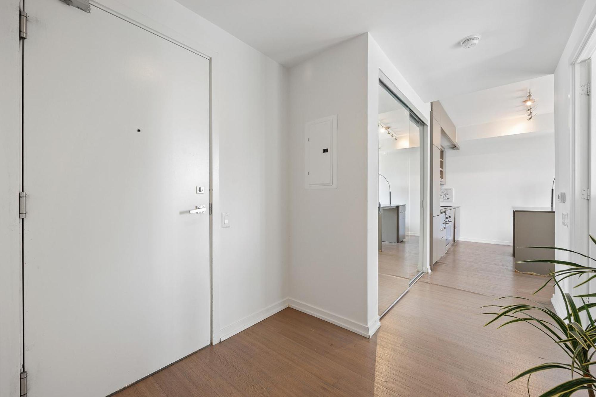 Downtown Toronto Condos Exterior photo